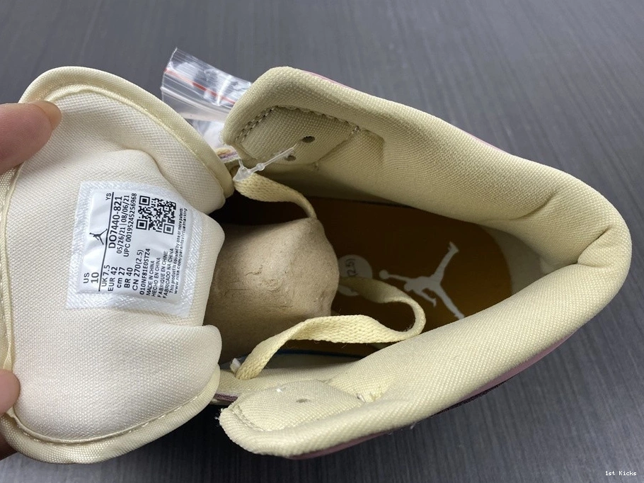 Jordan 1 Air DO7440-821 Mid 0205